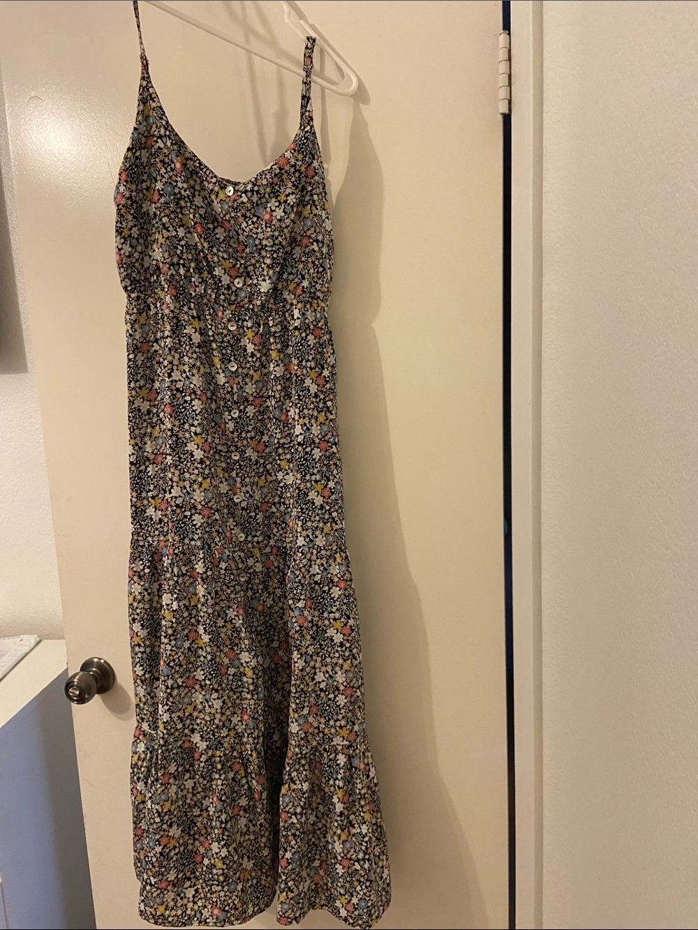 Francesca's Collections Black Floral Maxi Dress with Spaghetti Straps